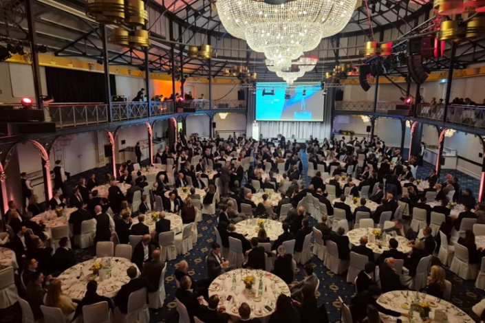 Preisverleihung IWS ImmobilienAward 2025, „Alten Reithalle“ in Stuttgart Preisverleihung IWS ImmobilienAward 2025, „Alten Reithalle“ in Stuttgart